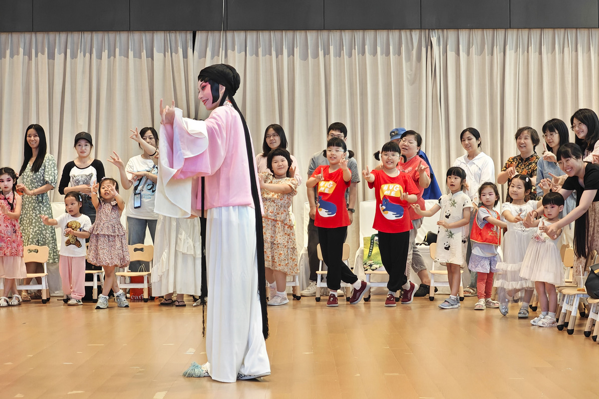 辽宁省营口市戏曲学校开设了哪些专业课？