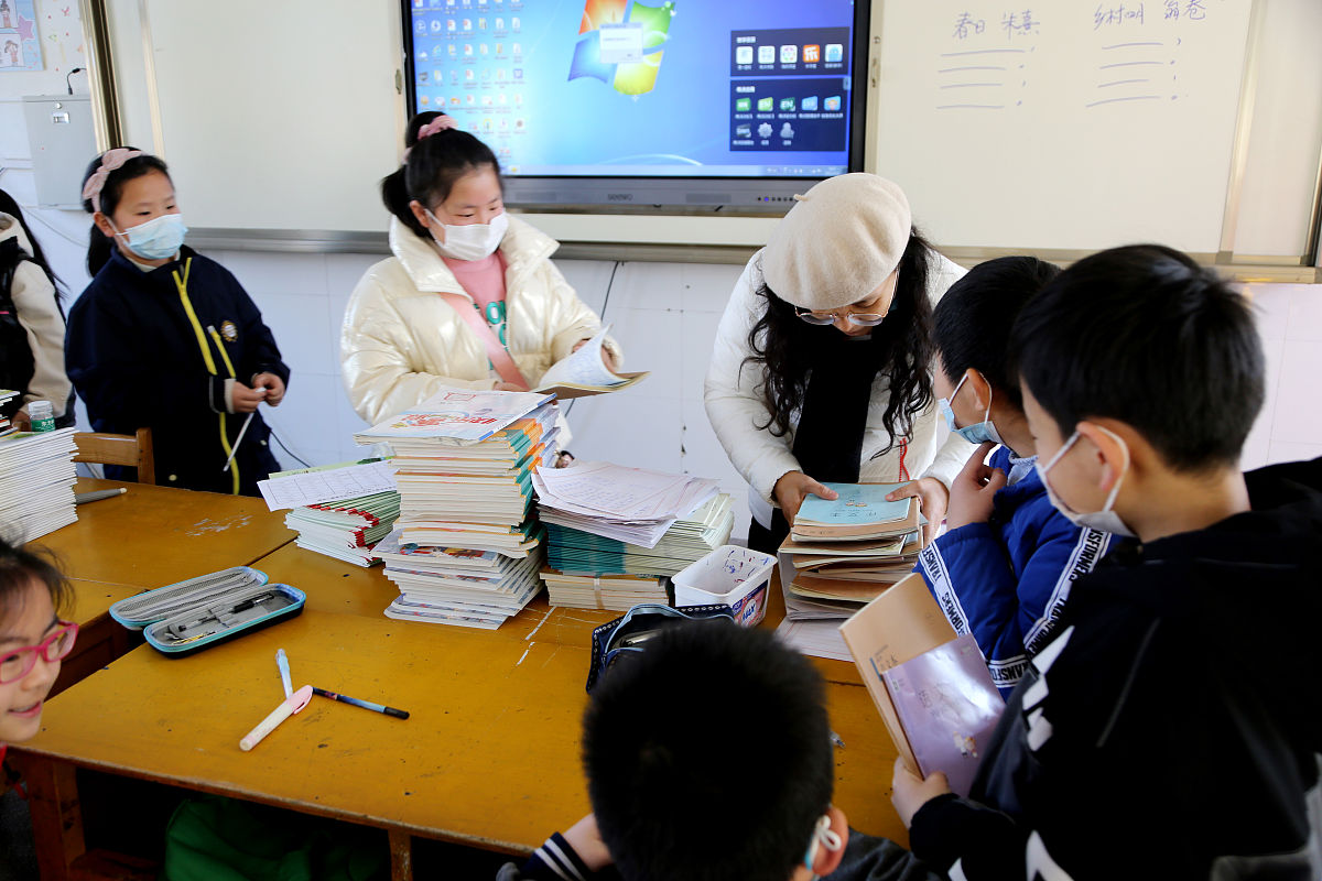 深刻反思：从违反防疫规定到积极参与疫情防控