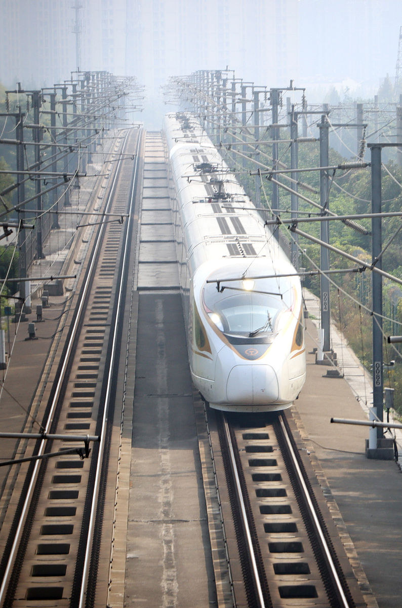 贵州轨道交通学校2023年招生：男生可以报名吗？