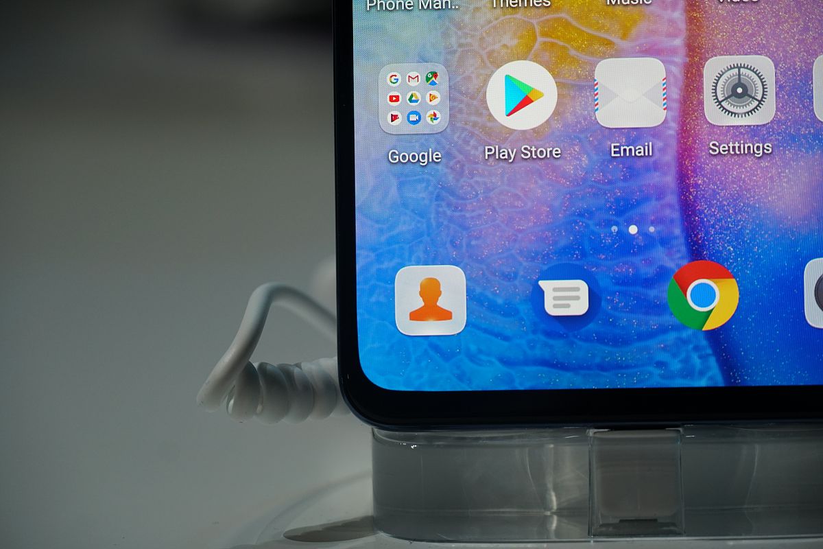 如何在MATE桌面环境中控制窗口显示屏幕