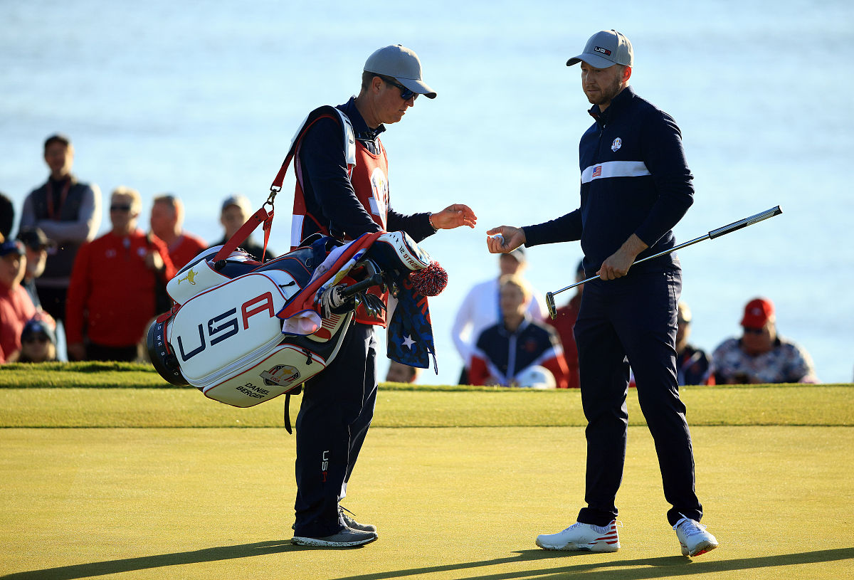 一节小学班会课有以下两个教学目标1能原谅同学过失发生小事不争抢退一步海阔天空。2学会调节不良情绪容纳他人培养包容他人的气量。请问有哪些课堂游戏可以帮助达成这些目标？