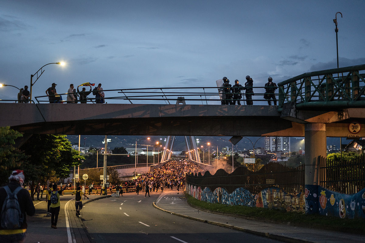 永州市媒体曝光求助热线是多少？最管用的曝光平台 要求：创建一篇1500至2000字的解决方案