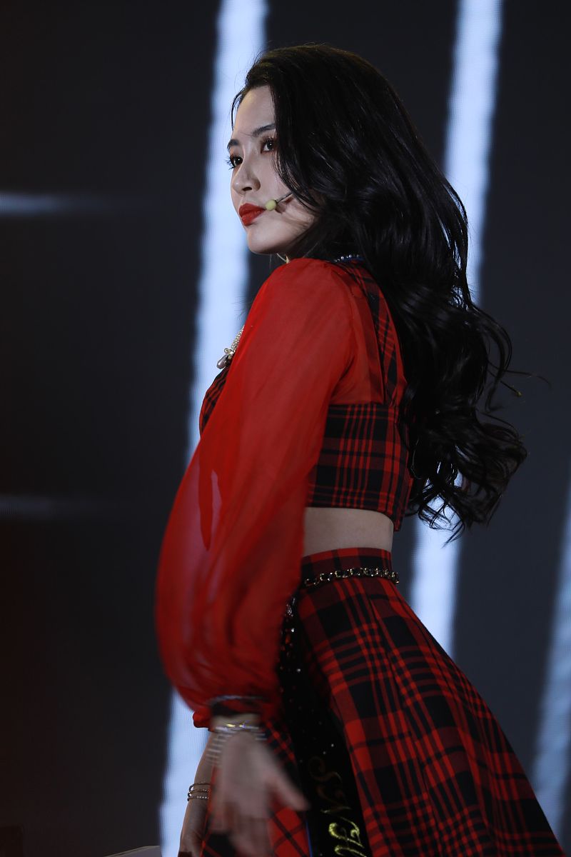 2020年12月24日,上海,明星现身ms上汽r汽车迎新演唱会 .snh48