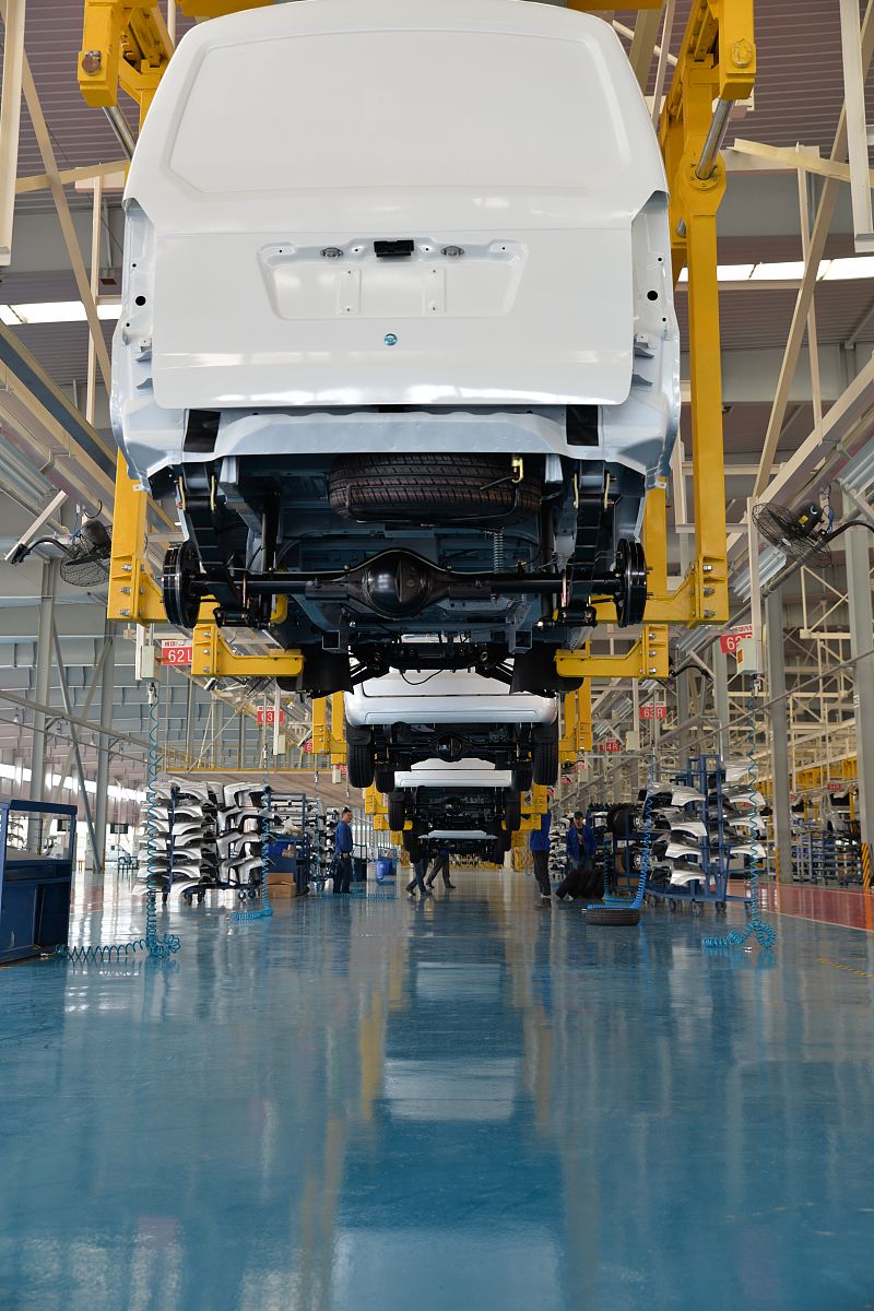 遵义航空职业学校2021年招生简章 - 报名条件、招生计划、流程及学费