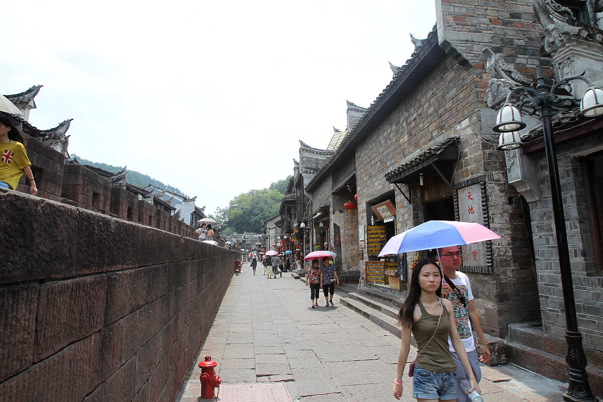 湘西旅游学校什么专业比较受欢迎