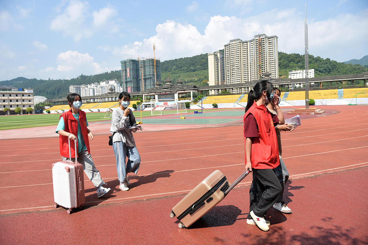 太原综合高级中学校有哪些专业有声乐表演专业吗