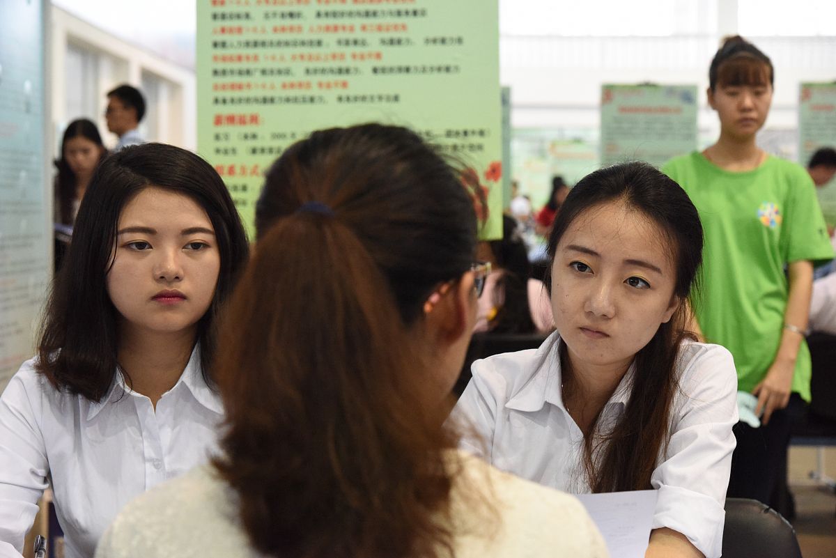 甘肃女生中专学什么好？2023年热门专业推荐