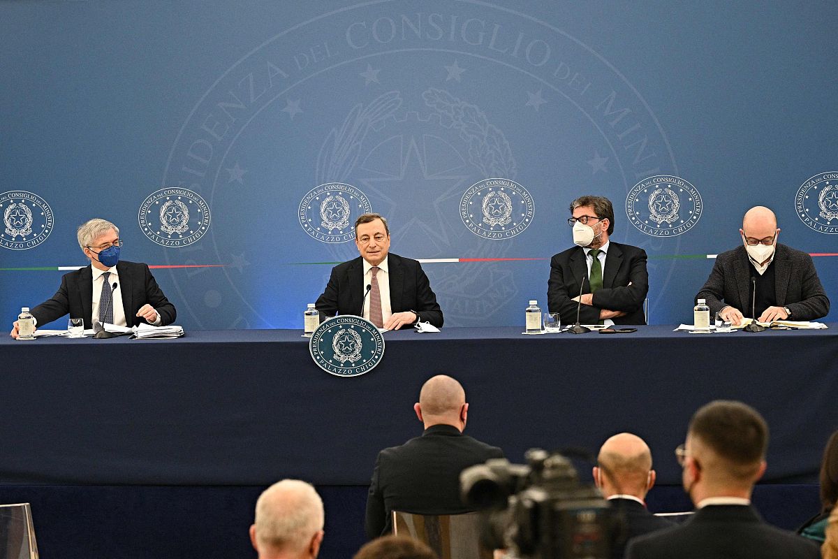 列席国权利：参与国际组织决策、发言、活动、获取信息和协商