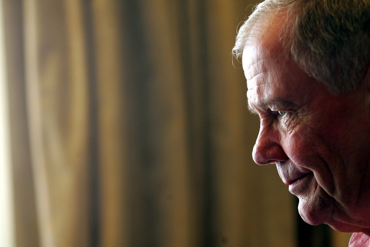 卢本伟：一位成功的投资家