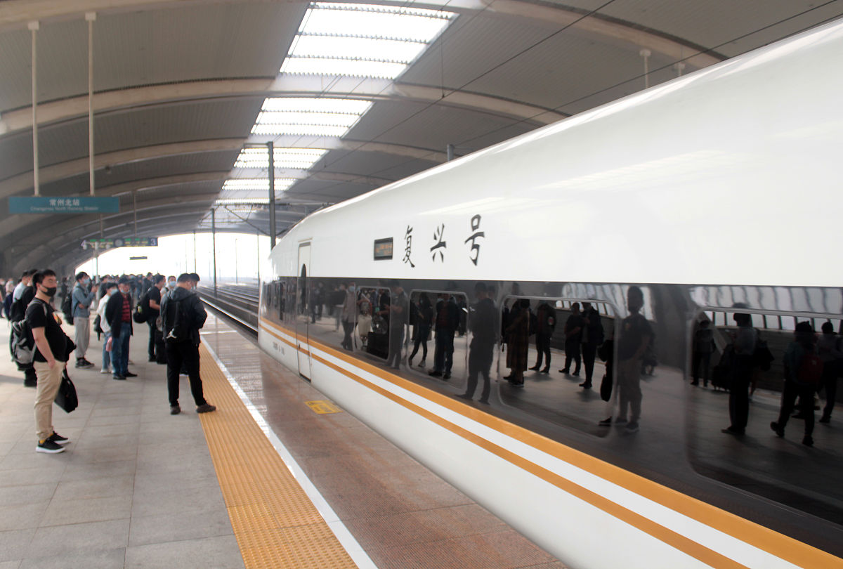 陕西2023年铁路学校热门专业推荐，就业前景分析