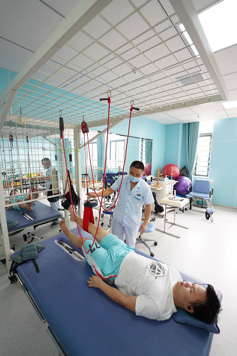 贵州男生读康复治疗专业好吗？好就业吗