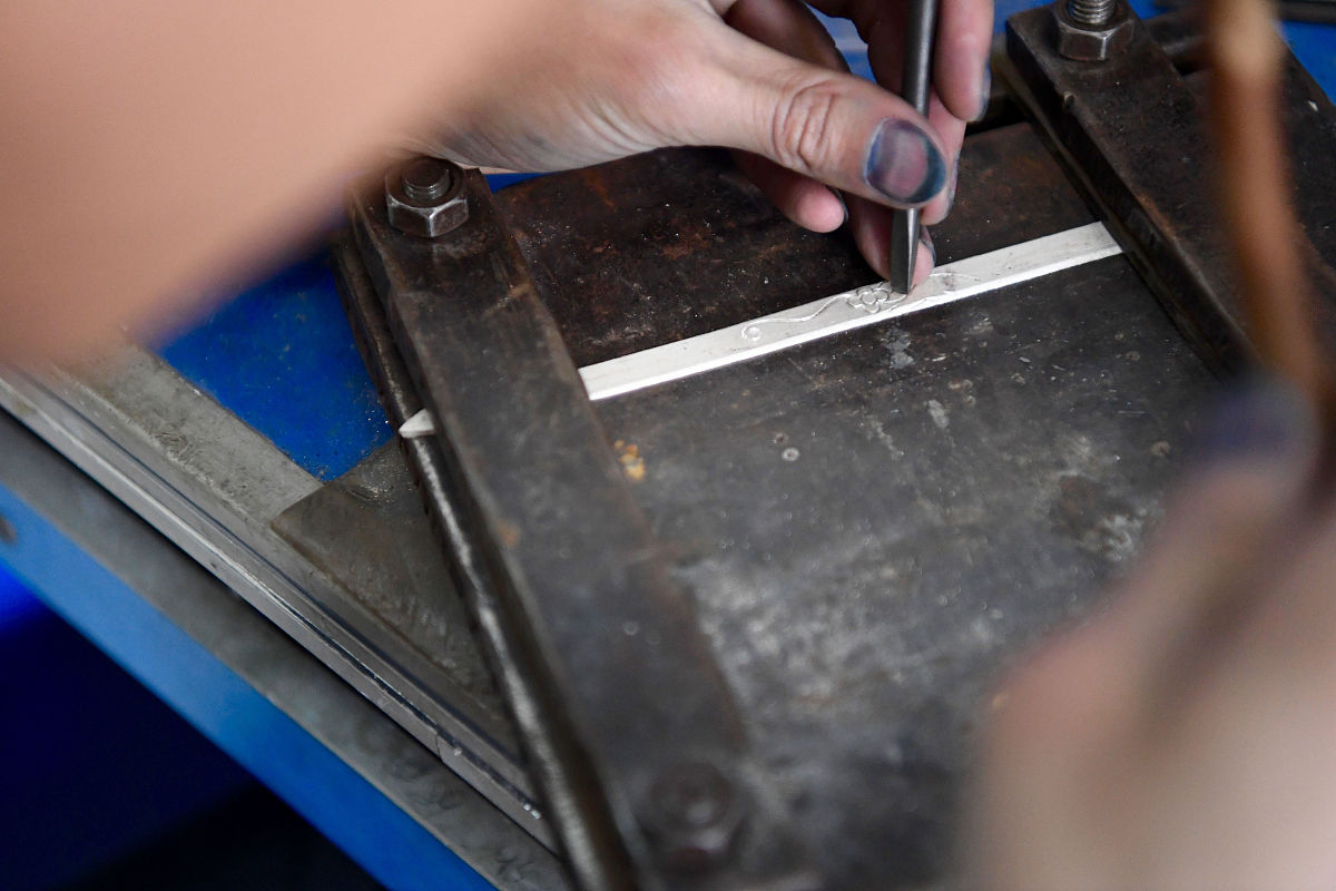 黔西南高中毕业上什么中专学校好