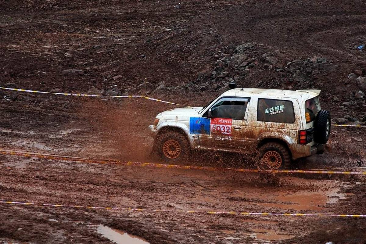 重庆汽修学校汽车营销与服务就业前景怎么样