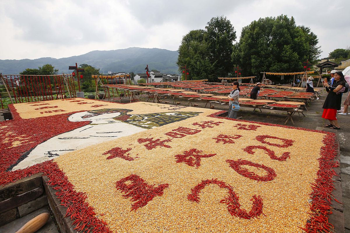 除了这些：10种引出新内容的表达方式