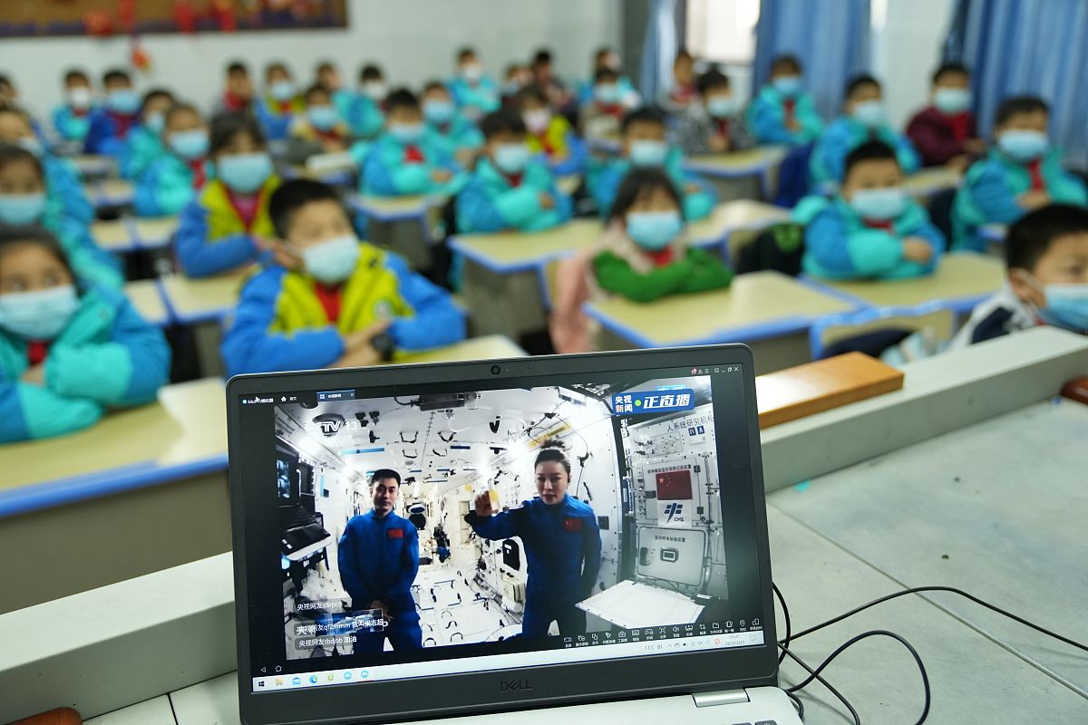 朝阳市财经学校计算机动漫与游戏制作专业怎么样？ - 优质教育，未来可期