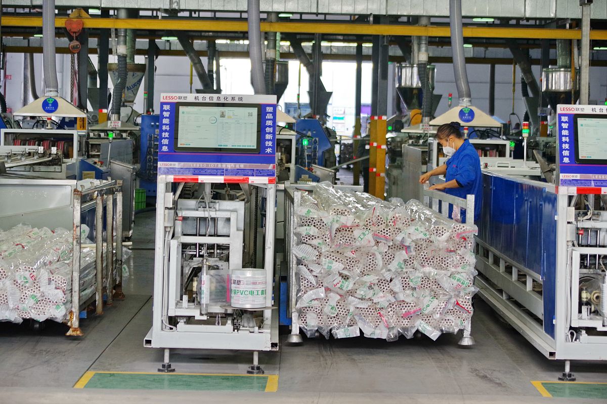 烟包自动码垛设备研究技术方案