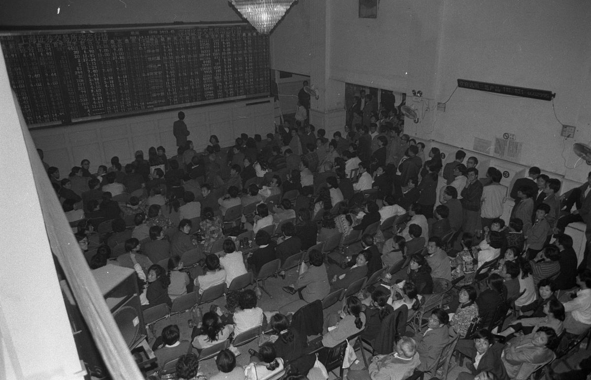 九十年代中国礼堂使用投影仪吗？