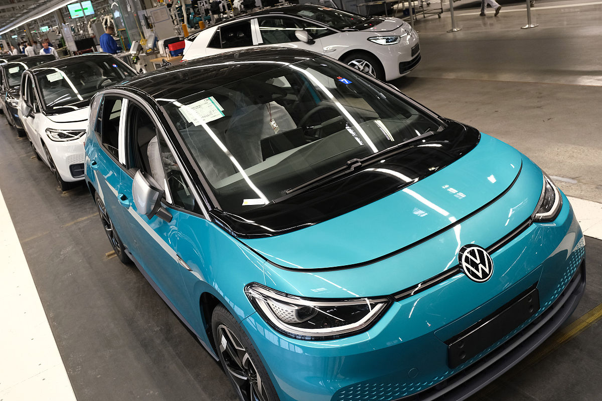 重庆立信职业教育中心新能源汽车维修有3+2五年制大专吗