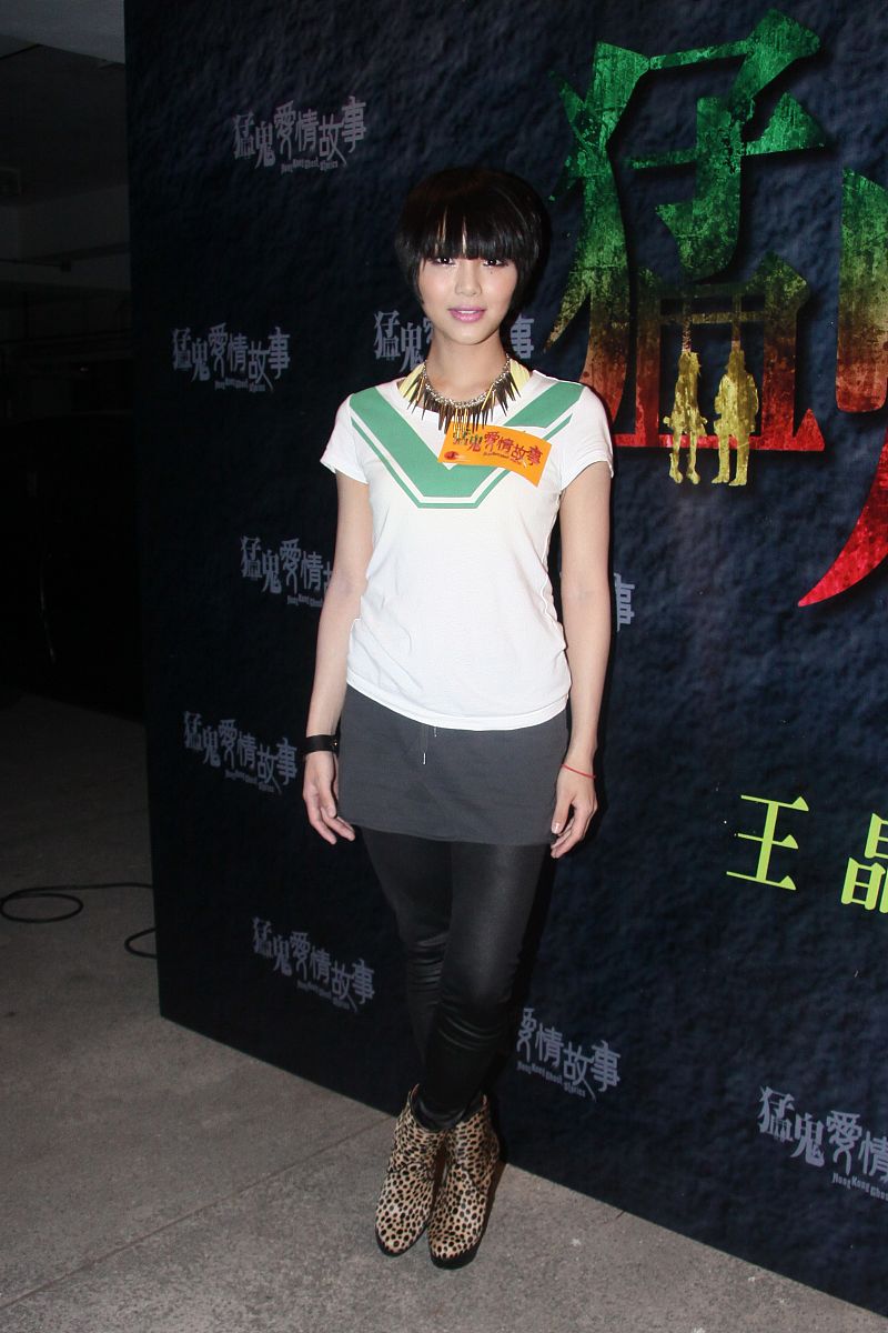 2011年8月31日,香港,电影《猛鬼爱情故事》于西贡一学校进行拍摄.+++_