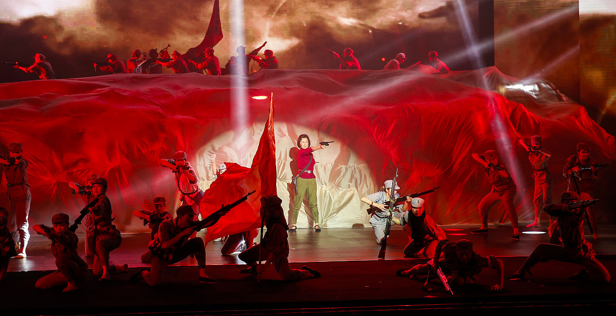 当代中国在政治、经济、文化等方面都已经呈现繁荣景象红色歌舞在当下还有价值吗？