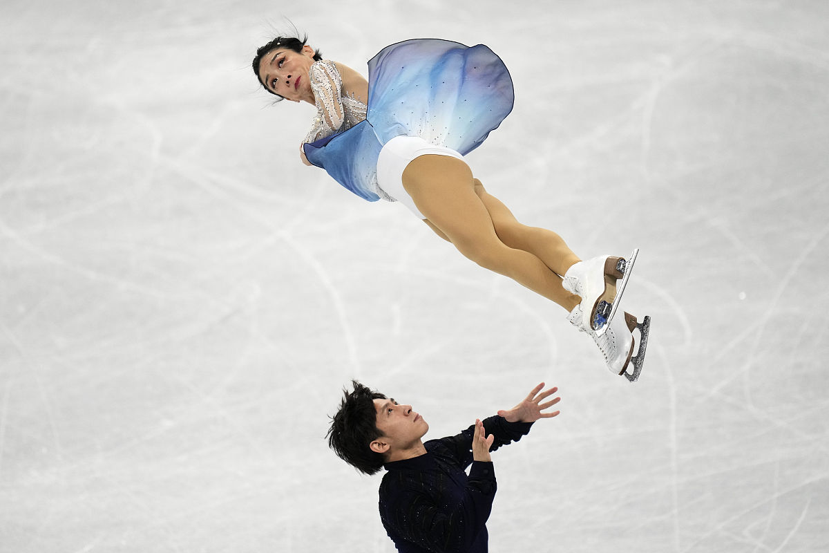 BEOFAA 字母组合的所有单词