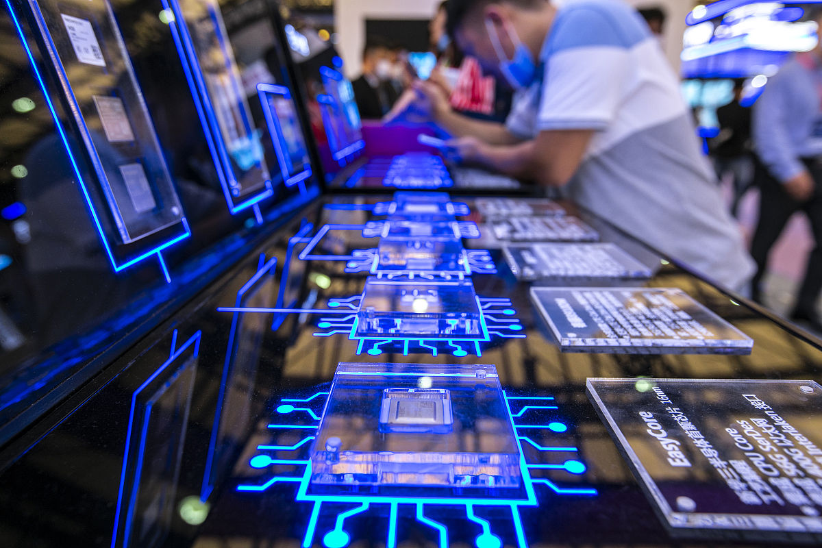 集成电路材料和零部件产业链全解析：深度解读与国内知名企业