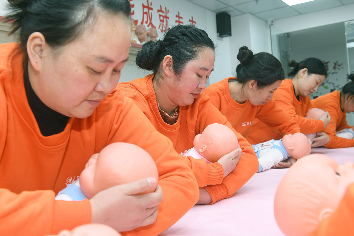 什么是育婴师