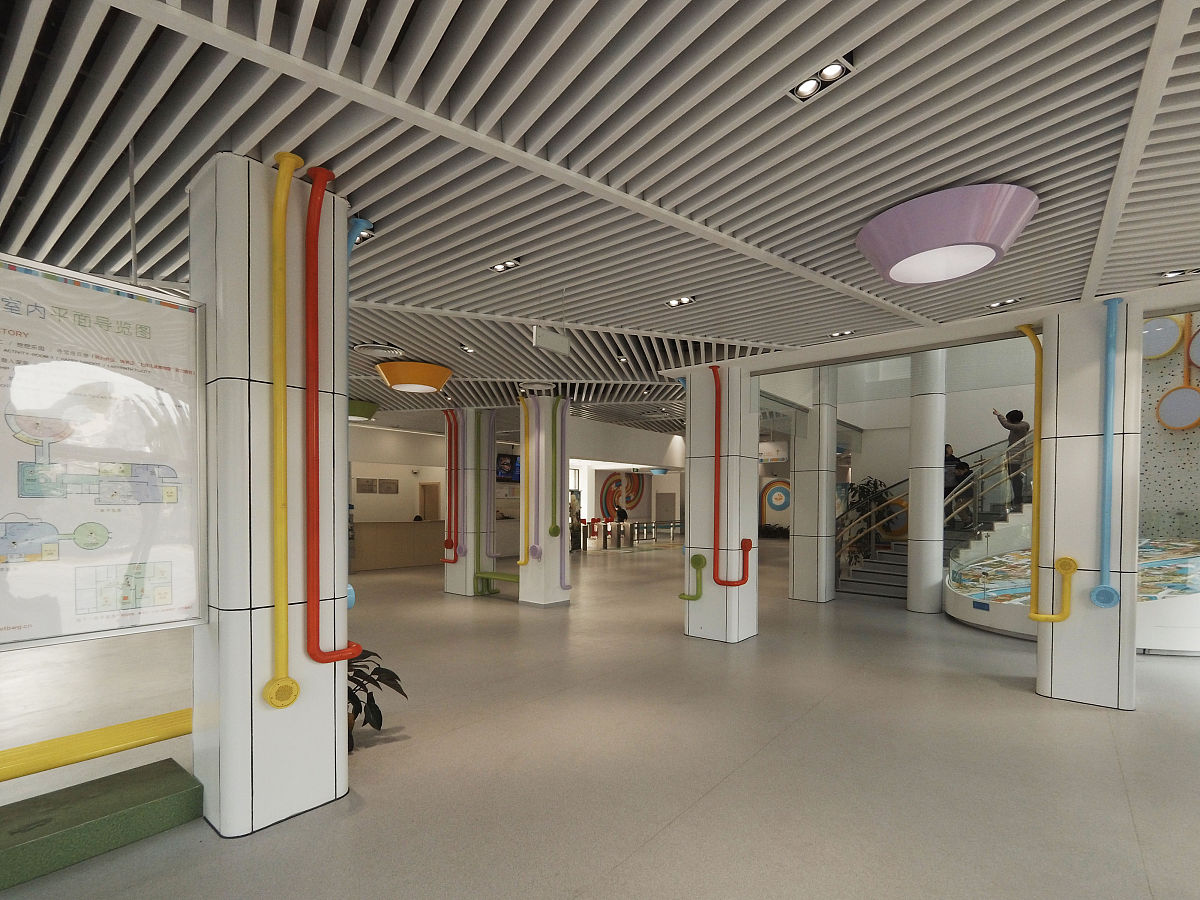 某教学楼墙柱面装饰工程划分及施工要点