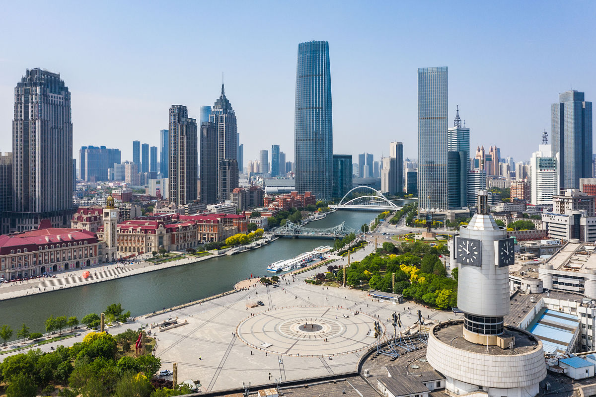 2021年5月3日,天津站周边城市风光.