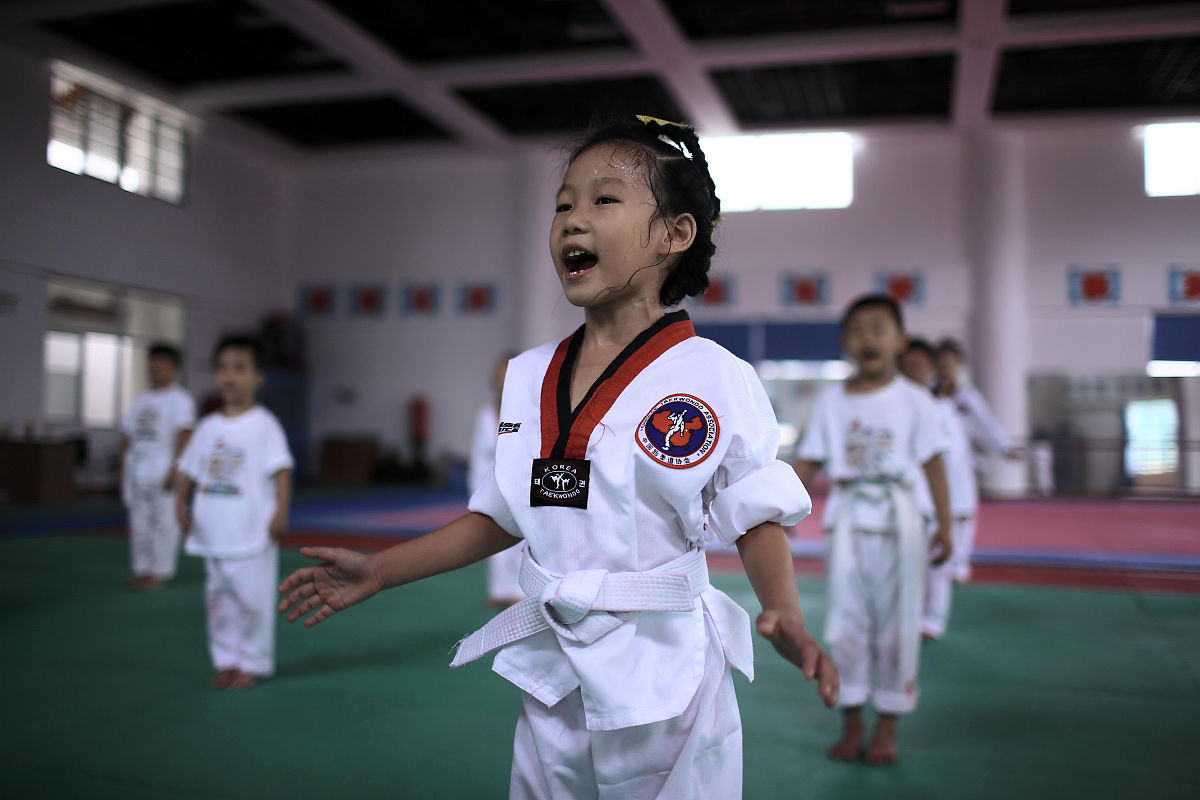 云南经济管理学校2022年招生条件：培养全面素质和能力