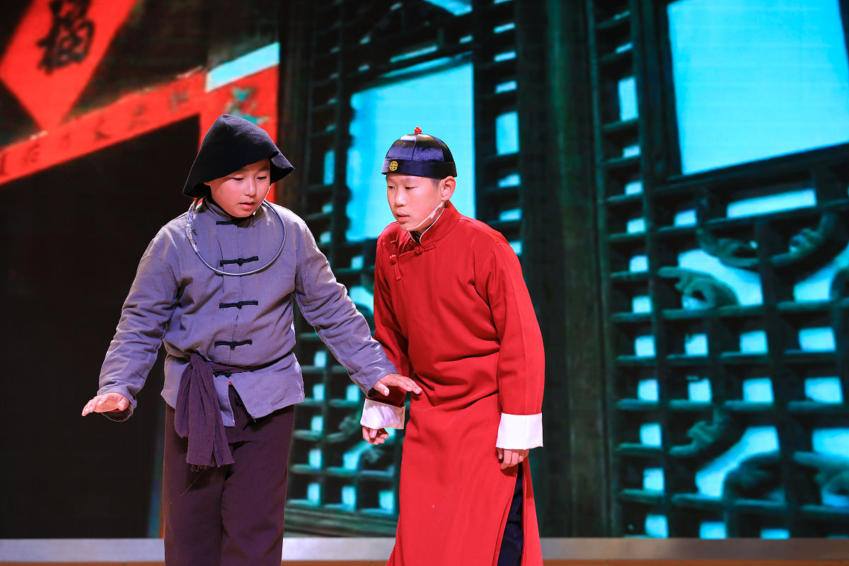 小学一年级课本剧《经典诵读》剧本：37名学生1名老师共同表演