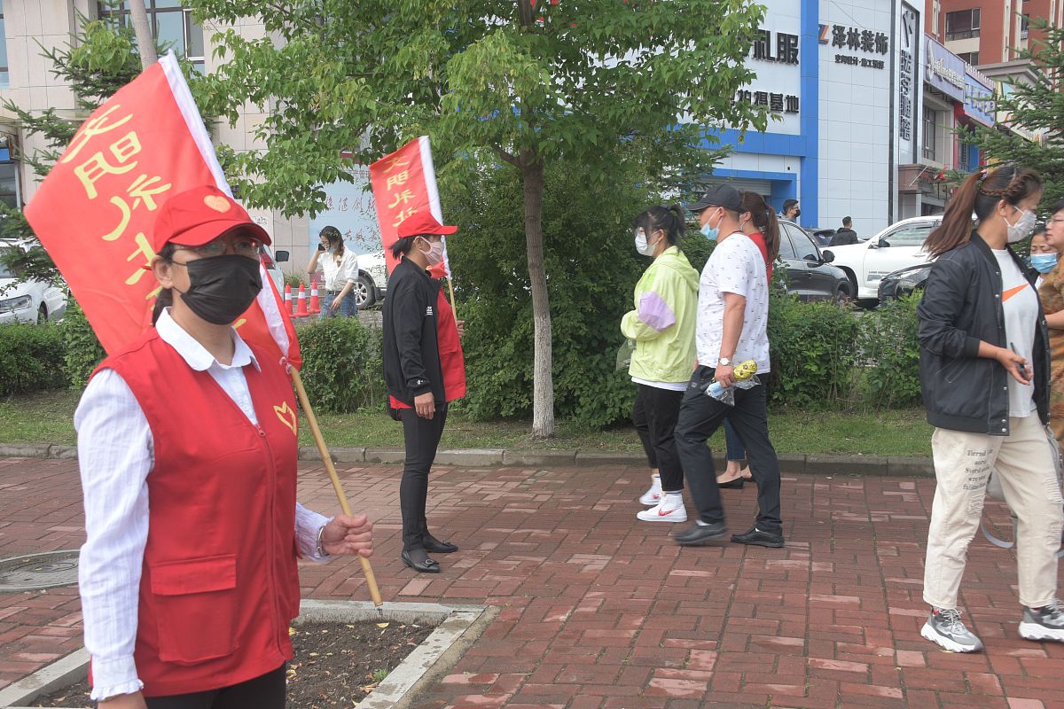 重庆轻工业技工学校社区服务与管理：招生对象、内容及意义