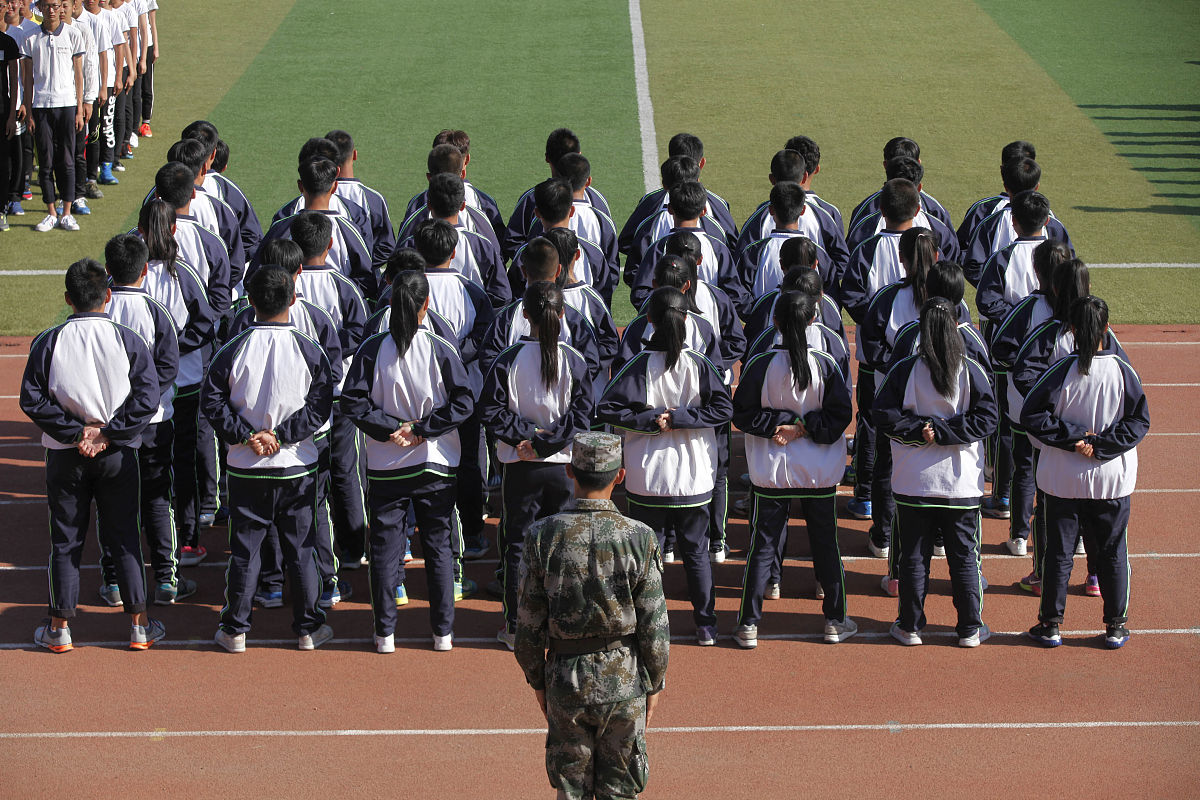 初中生报考贵阳航空专修学院需要哪些条件