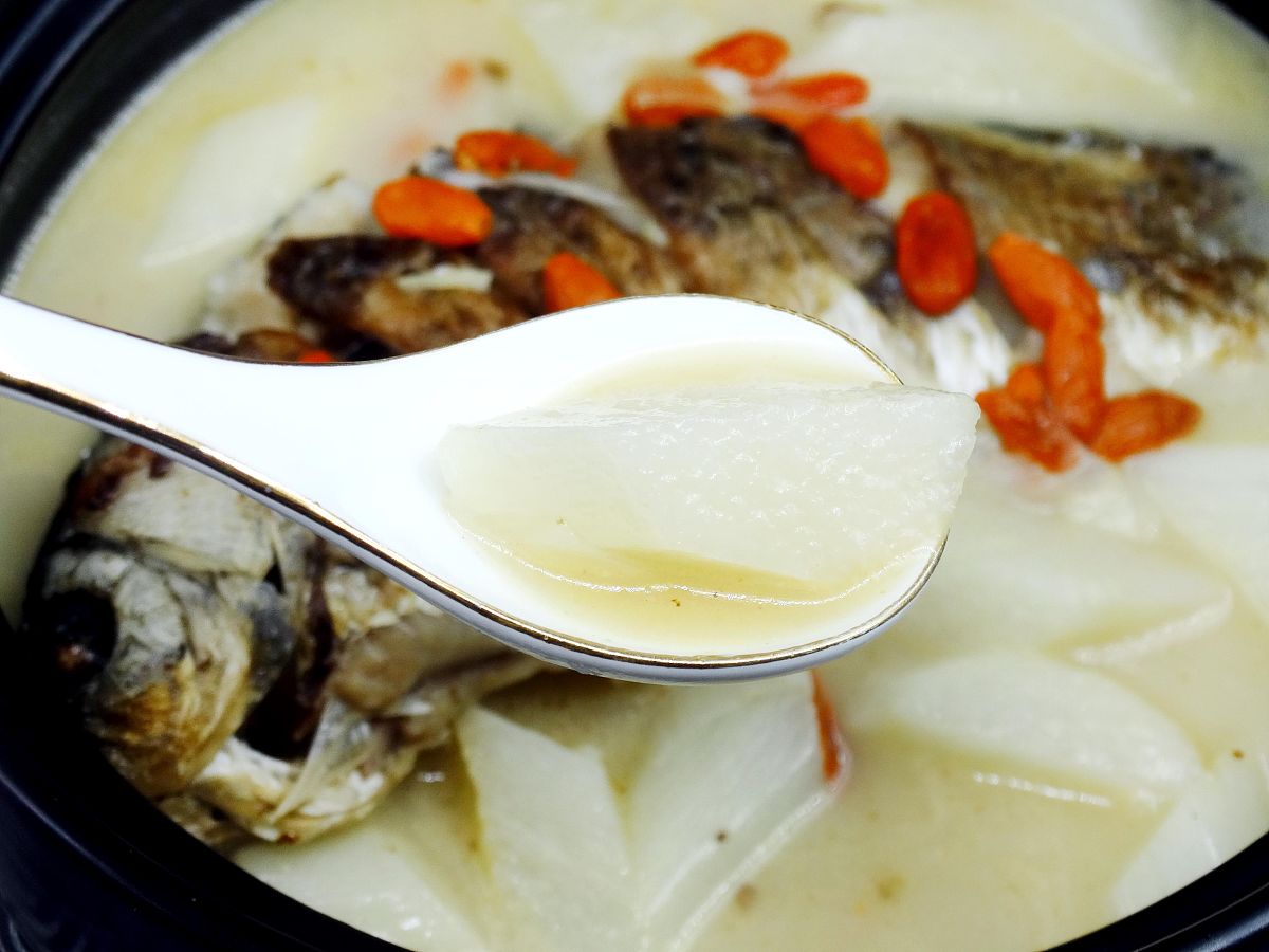 鱼干高汤去腥妙招：用酒更香浓！