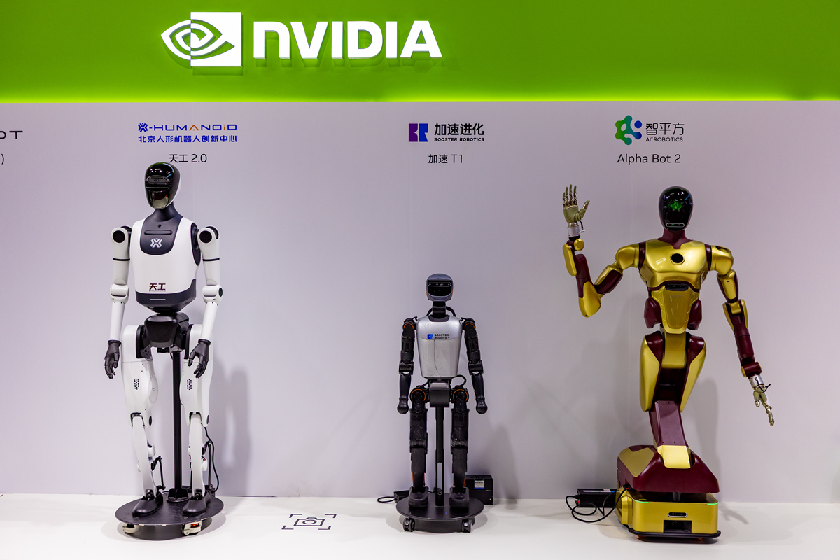 Robotic Arm System with Suction Cups and Pioneer Robots: Lua Script for Object Transportation