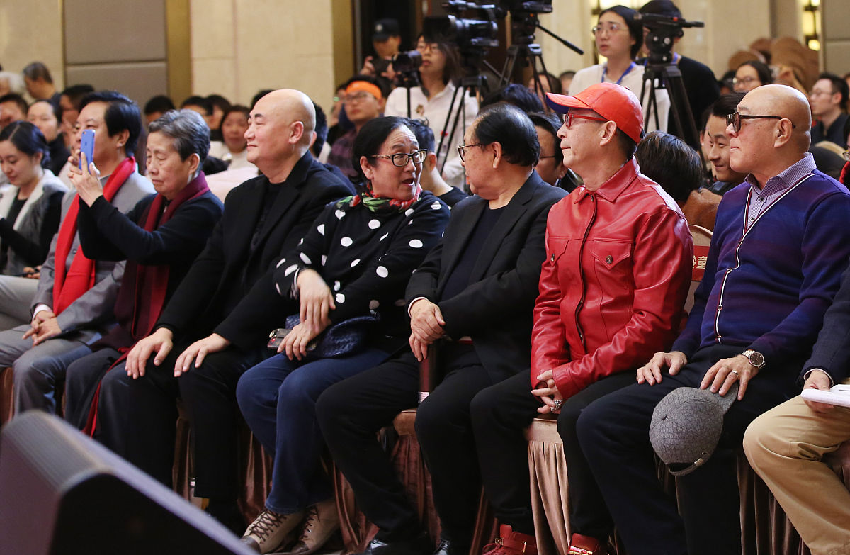 你现在的身份是一个论文作者三、《西游记》对文化传承的重要性31 人物形象对文化传承的影响32 语言艺术对文化传承的影响33 故事情节对文化传承的影响