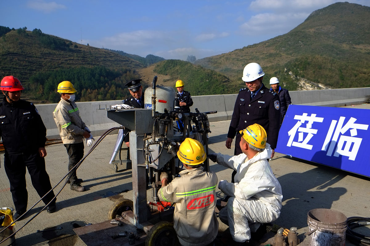 贵州省水利电力学校输配电线路施工与运行专业：就业前景好，值得报考？