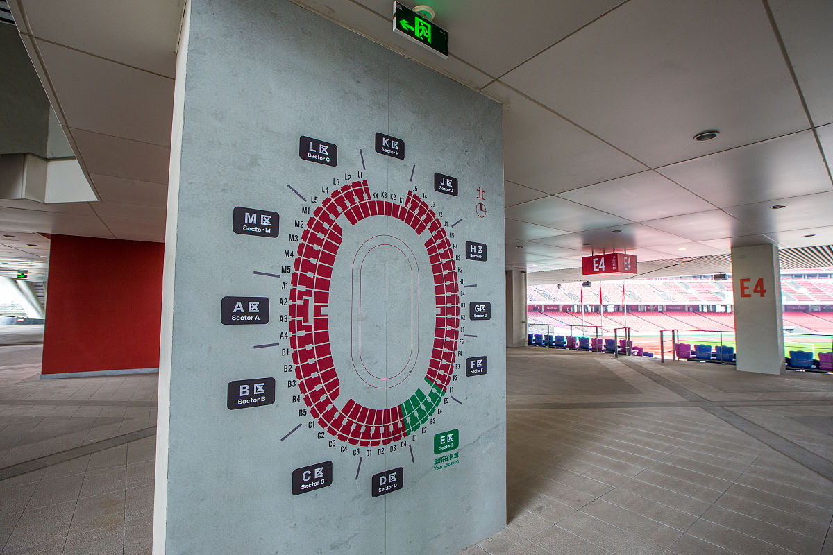 写20条简短的微博体评论：亚运期间杭州单双号限行开始你今天怎么通勤