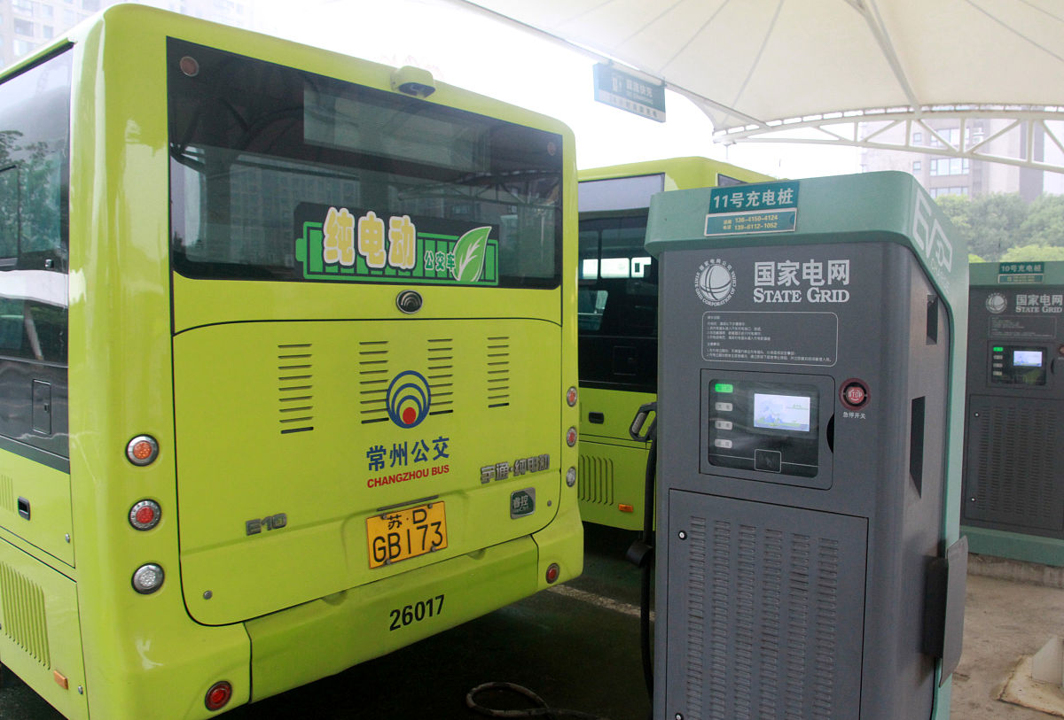 农村充电基础设施建设现状及发展建议：助推新能源汽车下乡