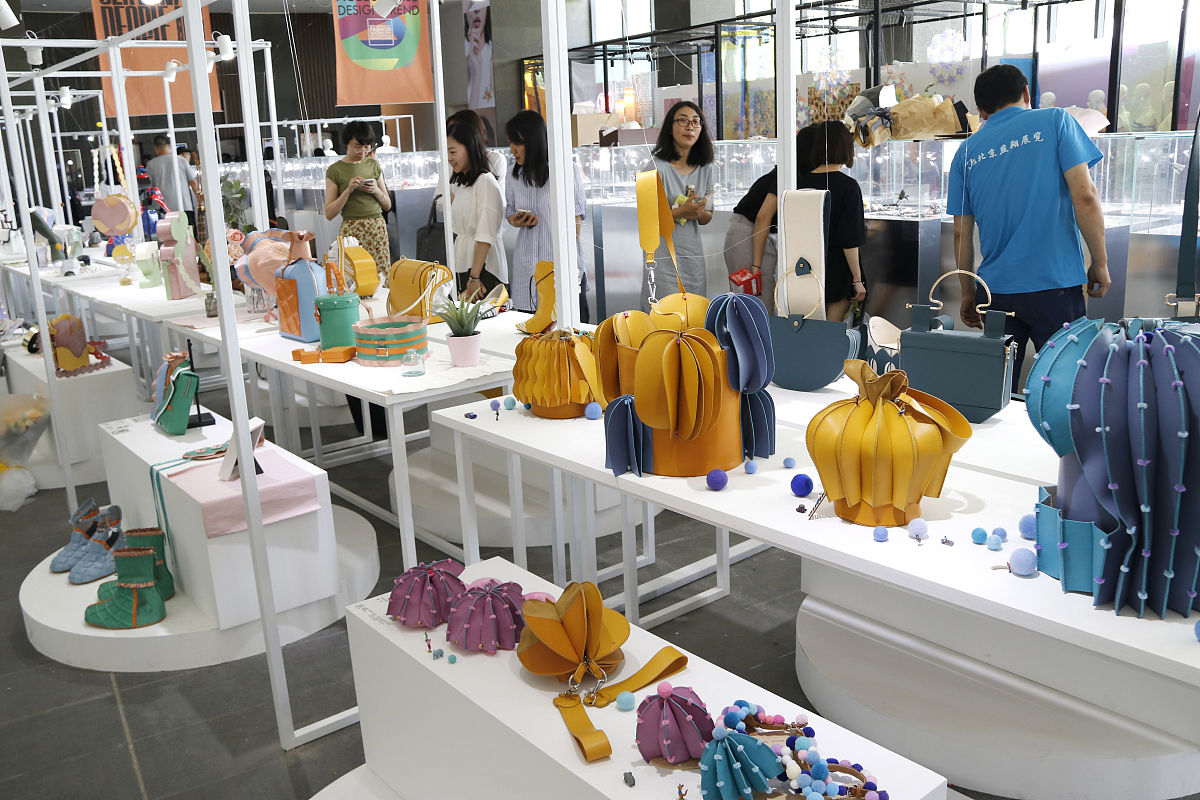 保山技工学校珠宝首饰设计制作专业招生 | 培养珠宝行业精英人才