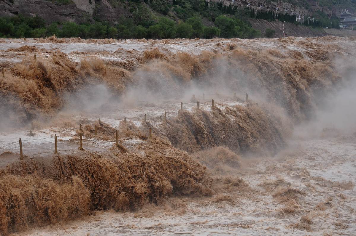以《黄河的水干了》为题写一篇文章
