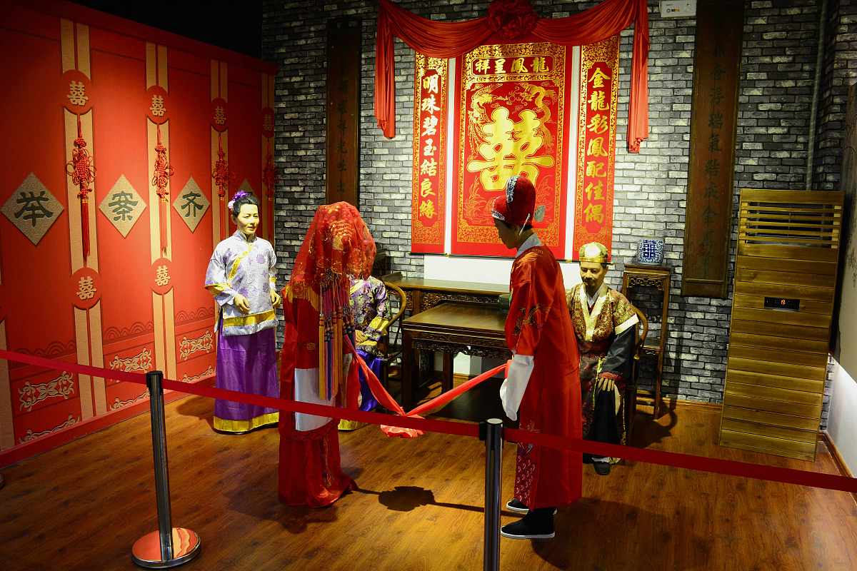 东牀佳婿是什么意思_词语东牀佳婿的意思