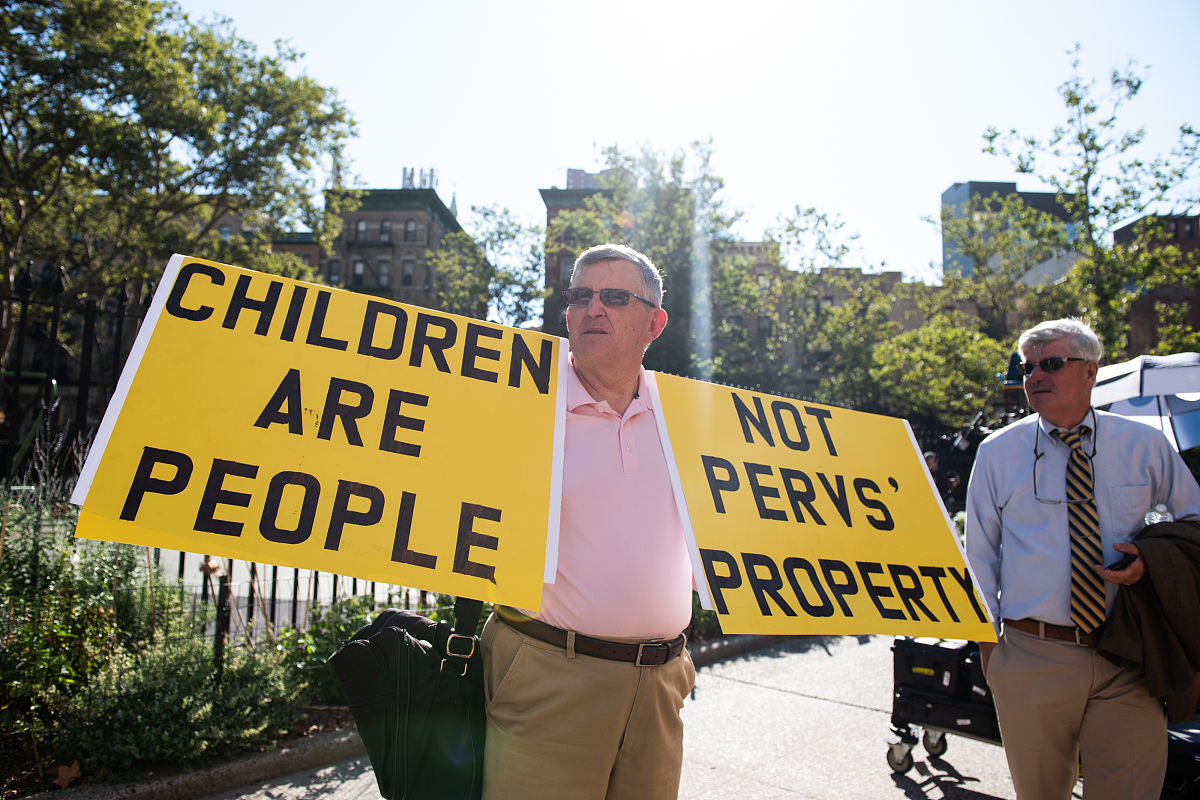 请写一篇对于乔布斯斯坦福大学演讲的观后感用英语