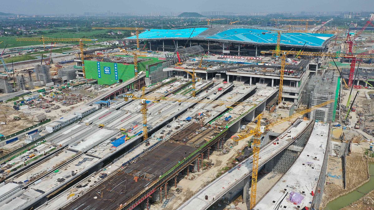 成都高铁学校分享成都火车站改造工程开工建设