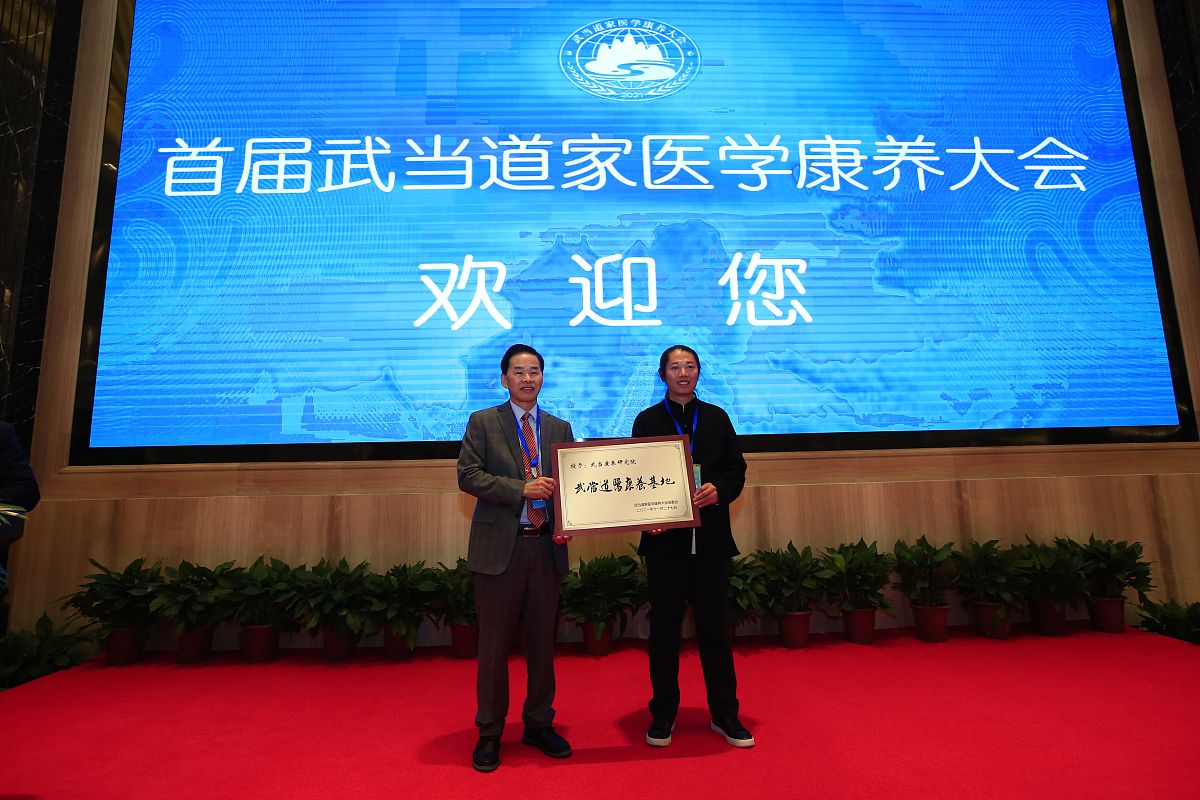 医学职业院校教学改革：双师型教师与教学创新团队建设