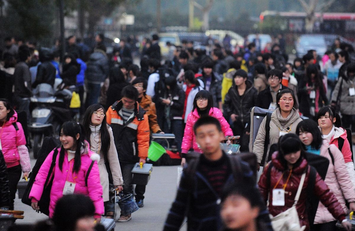 江苏2023年中专学校热门专业推荐：就业前景好，未来发展潜力大