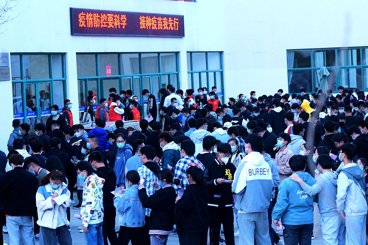 渭南2023年初中生上铁路学校好不好