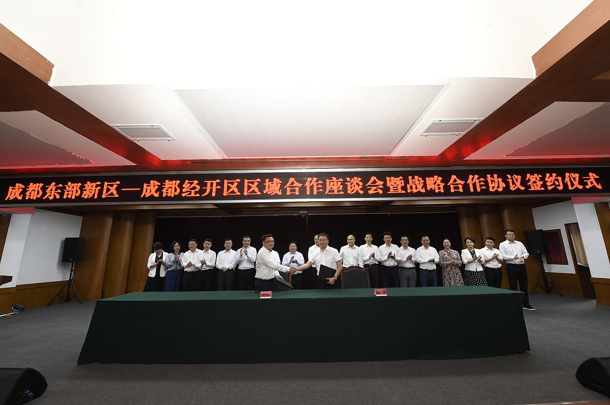 (如需下载使用,请务必署名 红星新闻 王欢/人民视觉)2020年5月25日,四