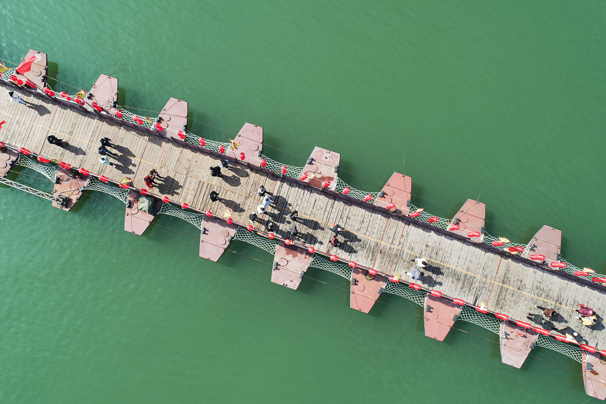 2021年南充电子工业学校招生简章