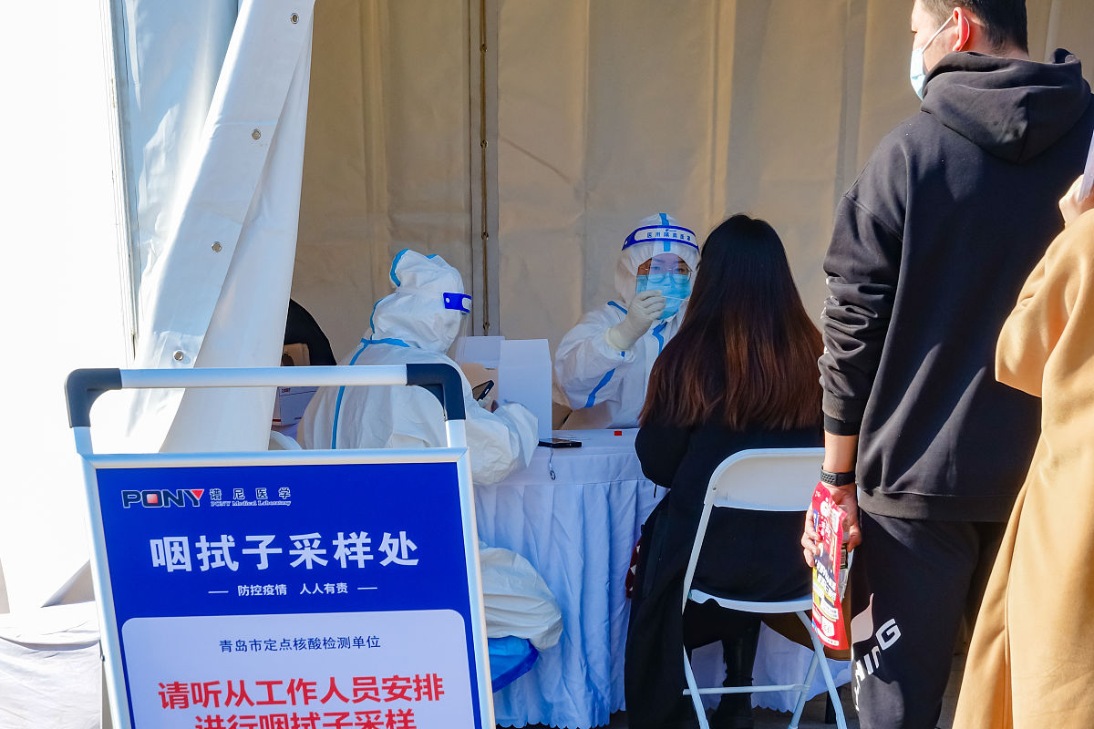 飞行检查问题自查整改表中有一个问题是我们需要申诉的违规项目名称为术中麻醉监测问题的描述为术中麻醉监测计费时间大于实际手术时间。请写一个申诉说明内容就是患者从麻醉开始到手术结束的时间不能就定义为手术结束在围手术期中术后的麻醉监护也是非常重要的一个监护过程也是需要专业的医护人员进行监护和术后监护的因此术中监测的费用肯定会大于手术时间。